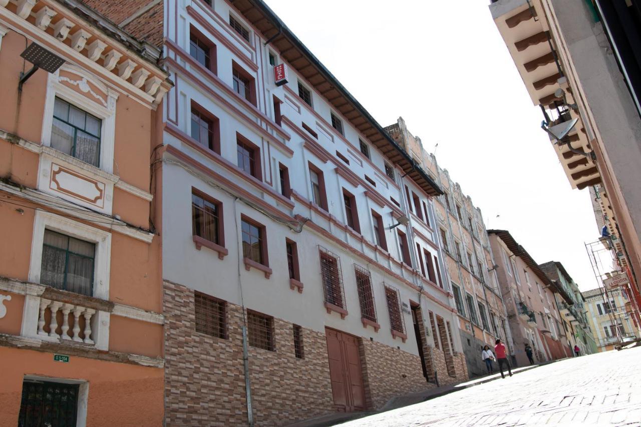 Hostal Carlos Luis Quito Exterior photo